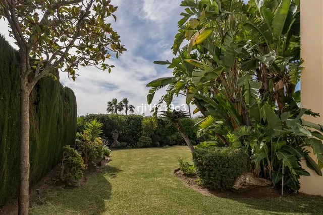 Chalet 4 habitaciones 571m² en venta - Marbella — 25