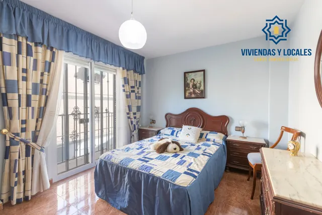 Casa independiente a 5 minutos de Granada en buen estado para entrar a vivir — 37
