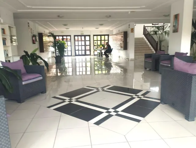 ARONA – Tenbel -balcon mar  piso 1 DORMITORIO-BALCON - |salon comedor COCINA americana-piscina comunitaria, ascensor  -960 €/MES- tenerife sur — 2