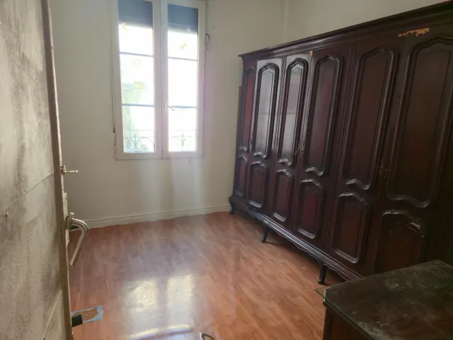 Buen piso en la calle Cortes — 25