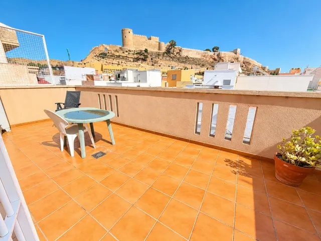 Ático en venta zona pescadería – Almería –  terraza con vistas a la alcazaba — 18