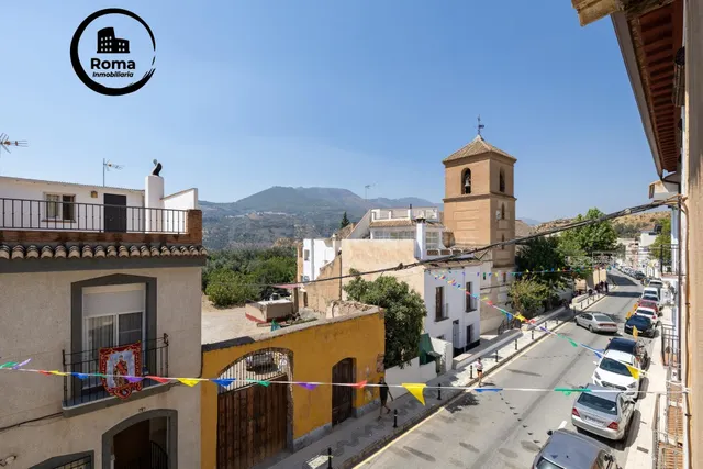 Gran Casa de Pueblo en Beznar, Valle de Lecrín – Granada