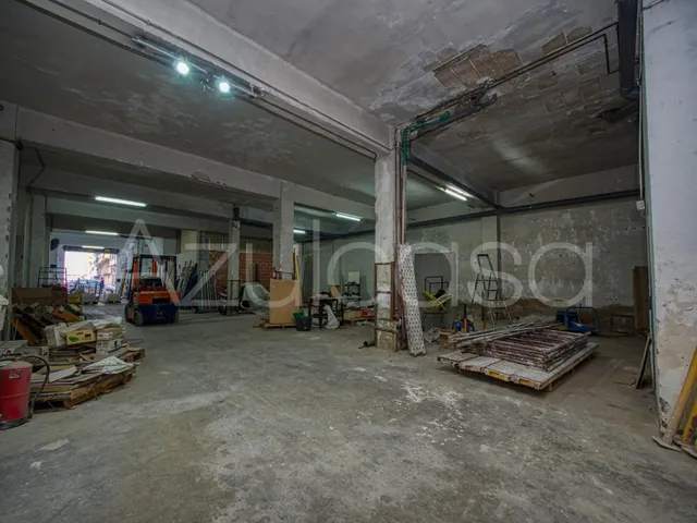 Local en venta de 990m2 en plena Avenida de Novelda, Altozano — 28