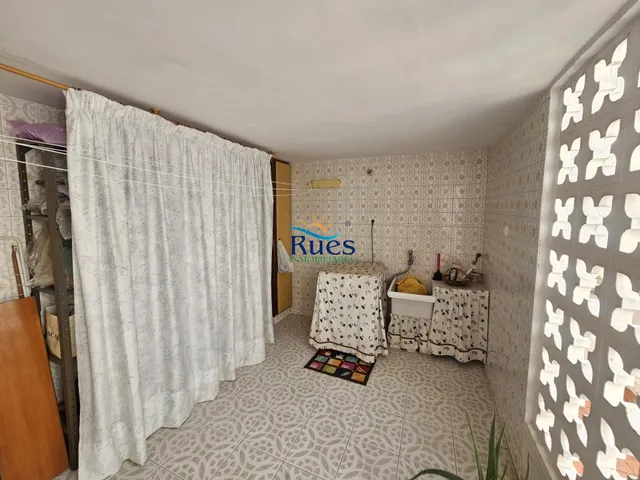 CASA EN BUEN ESTADO CENTRICA, EN CASTELLON DE LA PLANA — 26