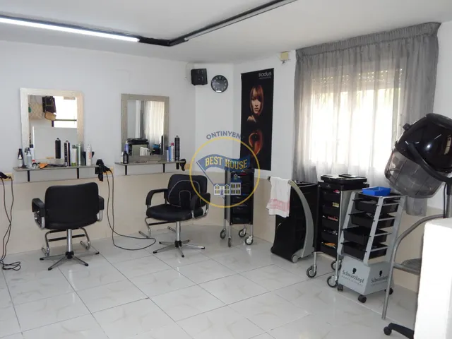 VENTA DE LOCAL COMERCIAL, EN ONTINYENT. — 2