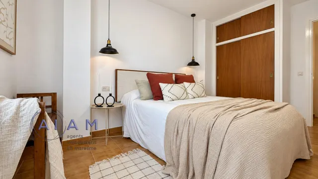 Piso muy céntrico con 4 habitaciones — 20