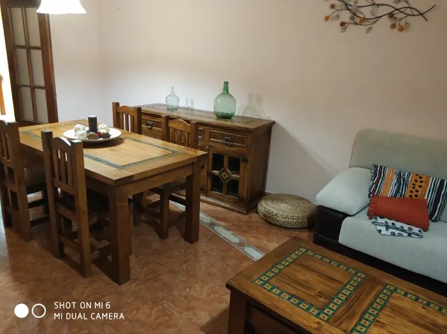 SE VENDE AMPLIO PISO EN EL CENTRO DE VALENCIA DE DON JUAN, AMUEBLADO, IMPECABLE, 3HAB., GARAJE — 8