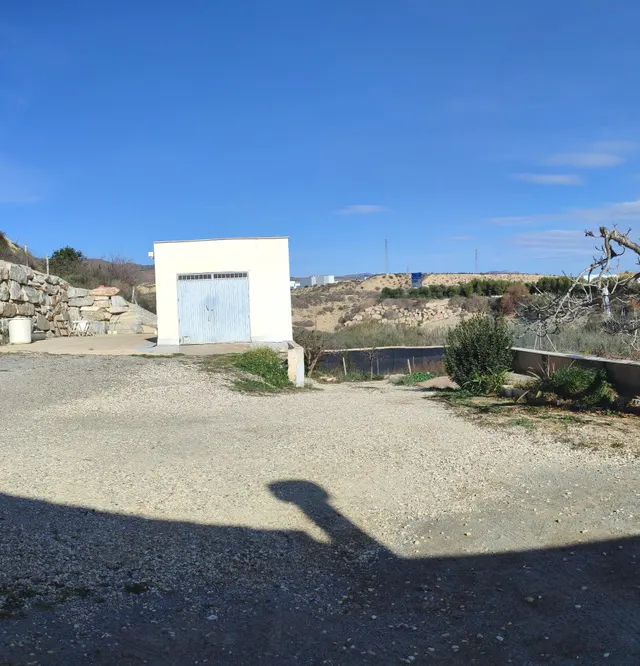 CASA EN FINES ( ALMERIA ) DE 4 habitaciones CON TERRENO Y PISCINA. — 23