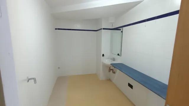 SPA EN TORRE HORADADA — 36