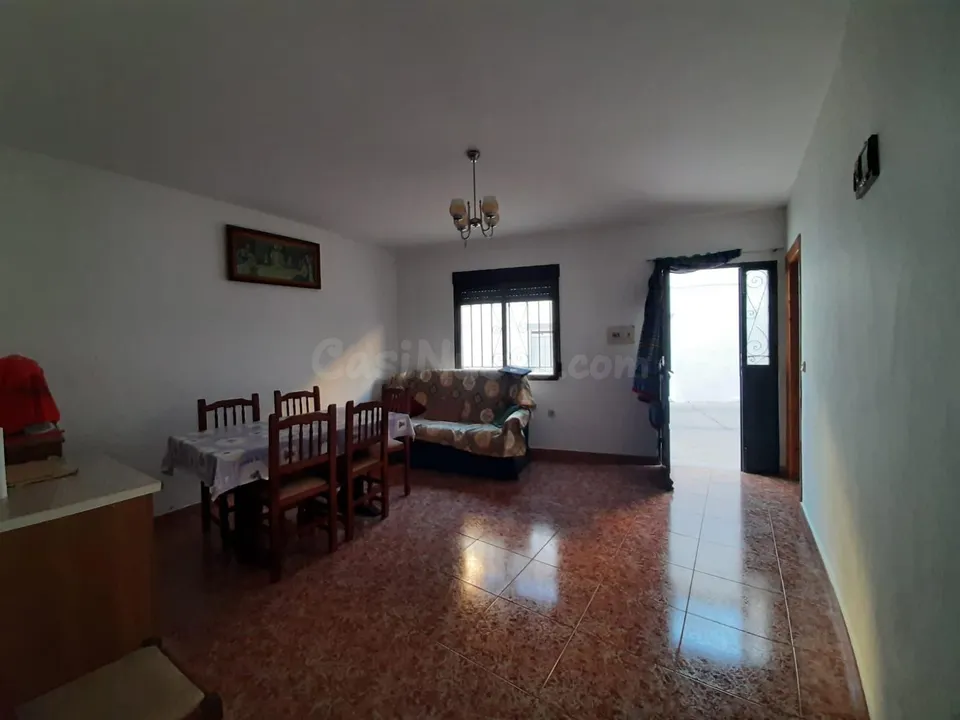 Casa de construcción reciente en Garrovillas
