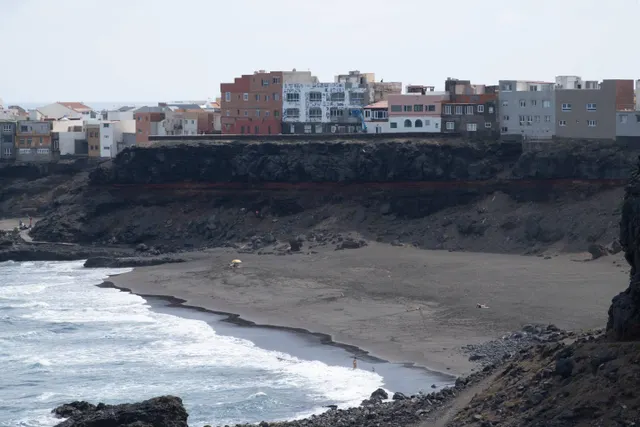 Exclusiva vivienda con impresionantes vistas al mar en La Estrella, Telde — 36
