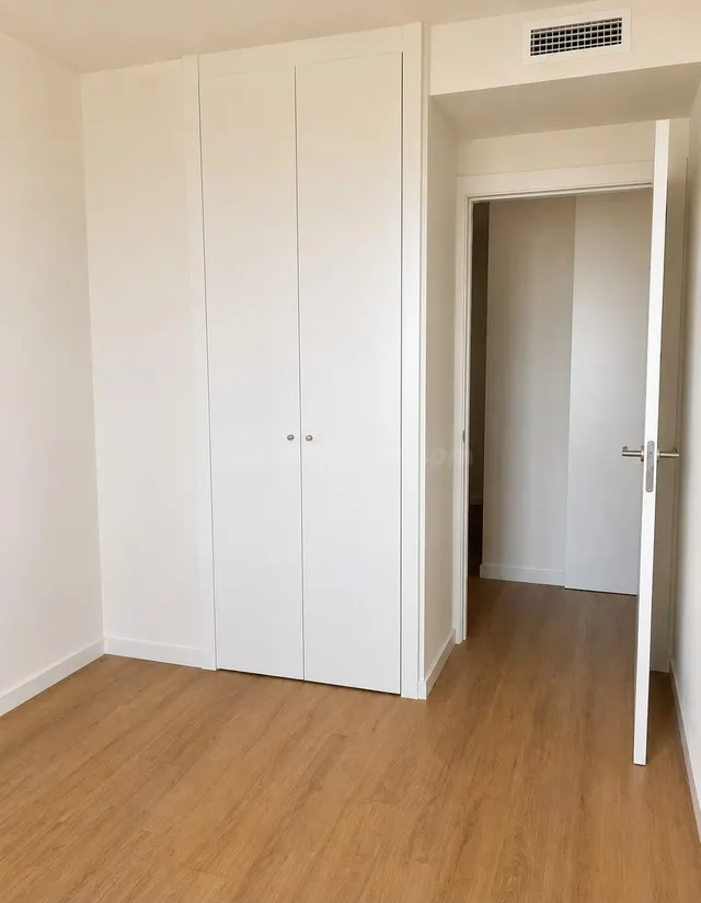 Ático de obra nueva con 2 terrazas, piscina y garaje en Safr - foto 3