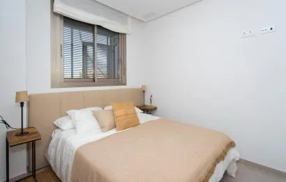 ¡Estrene Lujo y Vistas en Sunset Beach! Su Ático de Obra Nueva con Solárium ! — 8