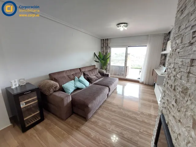 Vivienda con dos dormitorios, garaje, terraza y piscina comu - foto 5
