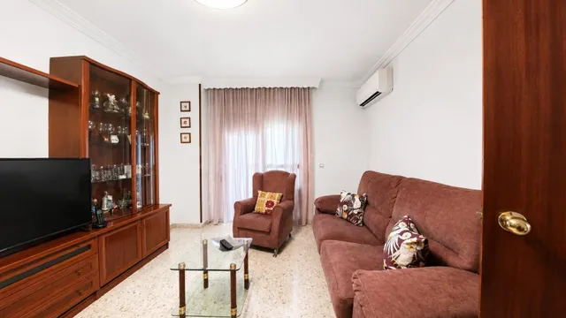 Piso de 2 dormitorios en Cobrero Viejo listo para entrar a vivir — 2