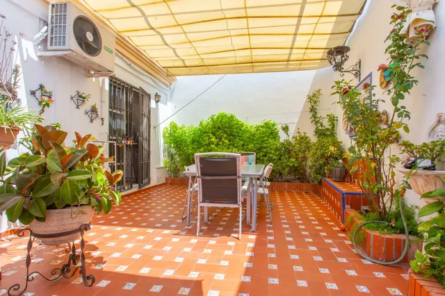 Exclusiva casa con jardín en el centro de El Puerto de Santa María — 8