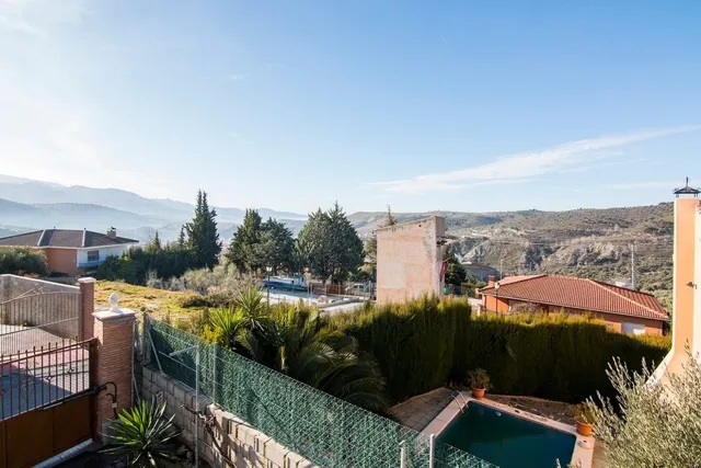 Casa en Huétor Santillán — 40