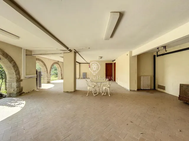 Preciosa casa estilo inglés situada en l’Ametlla del Vallès — 4