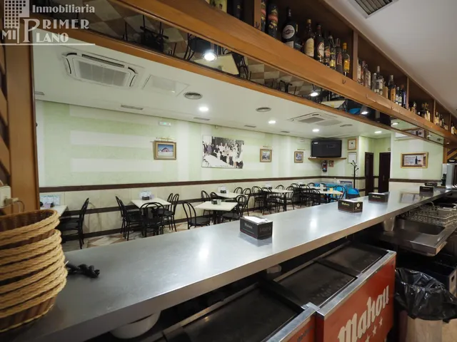 Amplio Local Comercial en Calle Don Victor Peñasco, Tomelloso - €500.000 — 8