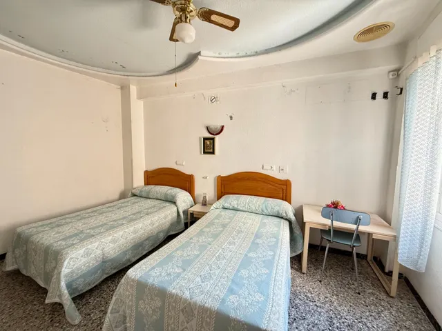 EDIFICIO/HOSTAL EN PLENO CORAZÓN DE SANTA POLA — 35