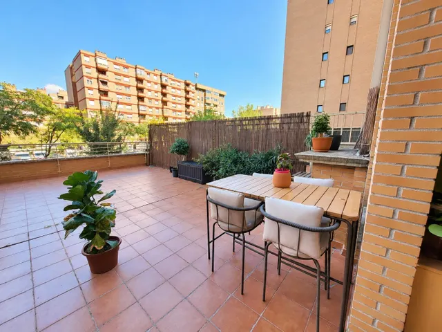¡piso reformado en actur, totalmente exterior y con espectacular terraza! — 41