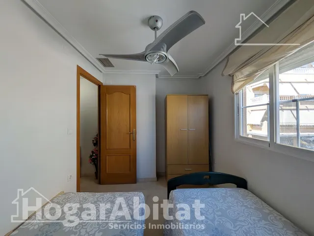 ¡LA GRAN PLAYA! ADOSADO EN RESIDENCIAL, LUMINOSO CON GARAJE, TERRAZA Y PISCINA — 39