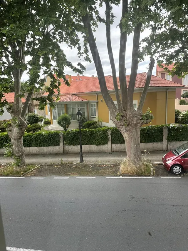 FINCA 740m2 en el centro de Cambre — 23