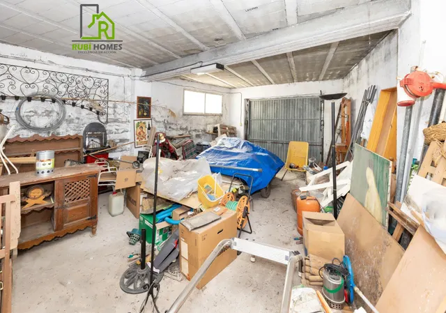 Chalet con gran parcela en Cogollos — 33