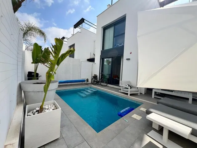 Villa 3 habitaciones 103m² en venta - PAU 26 — 26