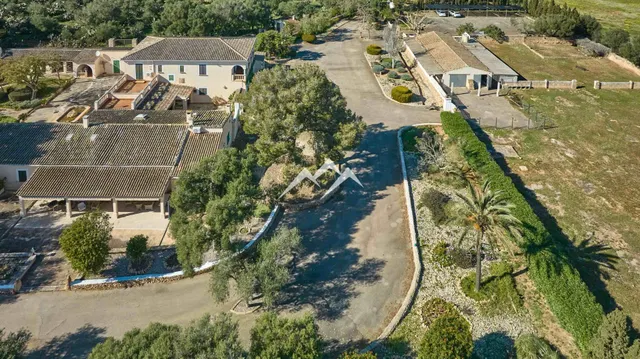 Exclusivo agroturismo con mucho encanto y 18 plazas — 13