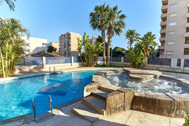 Piso con gran terraza a 300 metros de la playa de La Zenia — 31