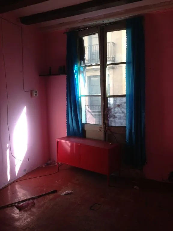 Piso para reformar en Liceu — 2