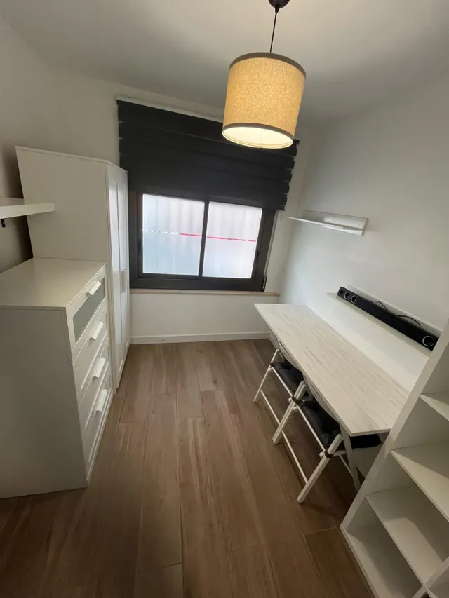 PISO REFORMADO de 3 dormitorios, con PATIO PRIVADO — 14