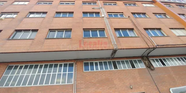 Edificio comercial y de oficinas en venta, Santander - foto 3