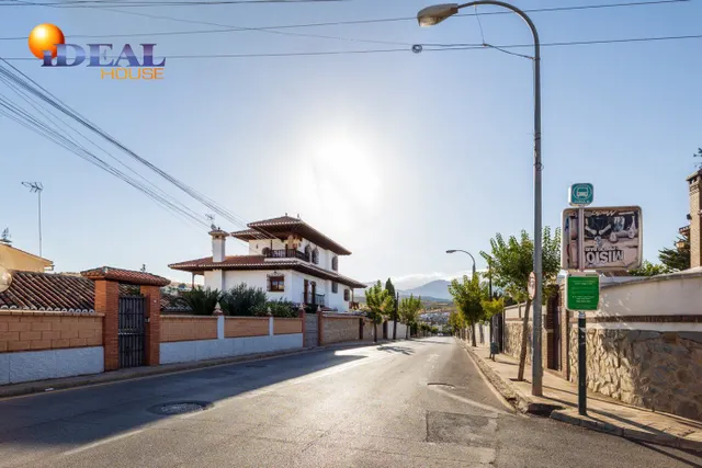 Compra tu parcela para hacer la casa de tus sueños a 5 min de Granada. Huétor Vega — 9