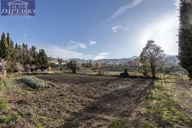 CASA CON MÁS DE 4000 METROS DE PARCELA EN MONACHIL - foto 4