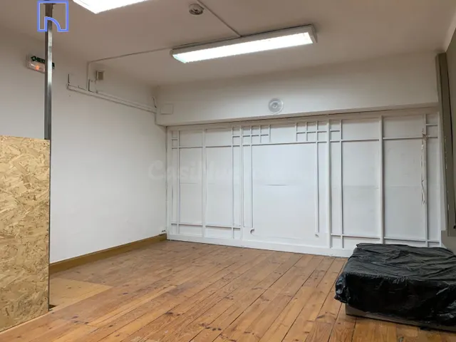 Local Comercial en Zona Centro; 650€ — 6