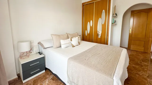 Apartamento 2 habitaciones 70m² en venta - Avenida del puerto — 15