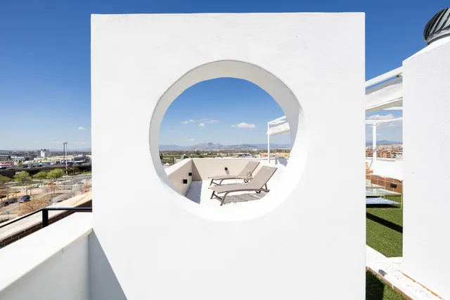 Ático Dúplex Reformado con Terraza de Ensueño en Armilla — 43