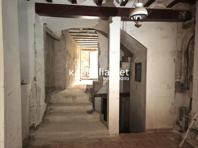 CASA PARA REFORMAR A LA VENTA EN COCENTAINA — 2