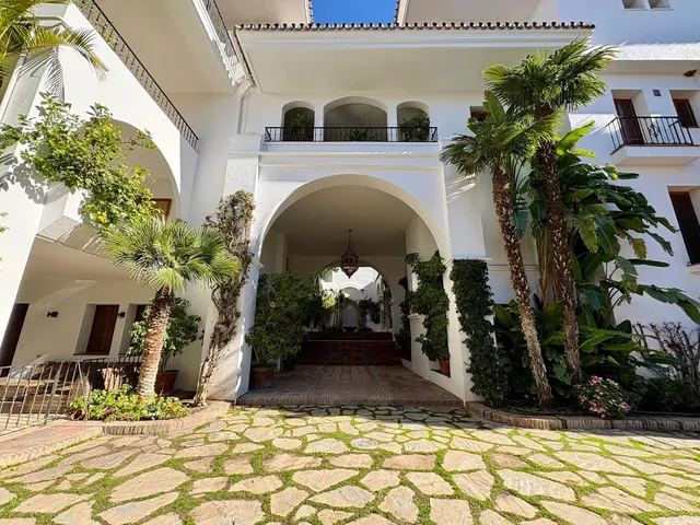 Apartamento 1 habitación 83m² en venta - Marbella — 28
