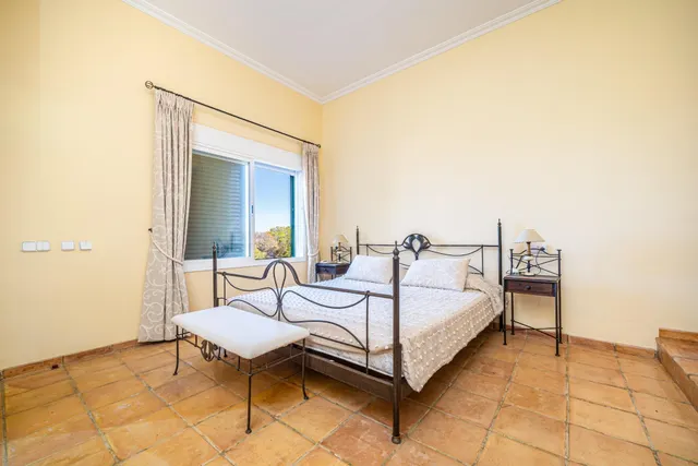 Exclusiva vivienda con jardín y piscina privada en Son Verí Nou — 24