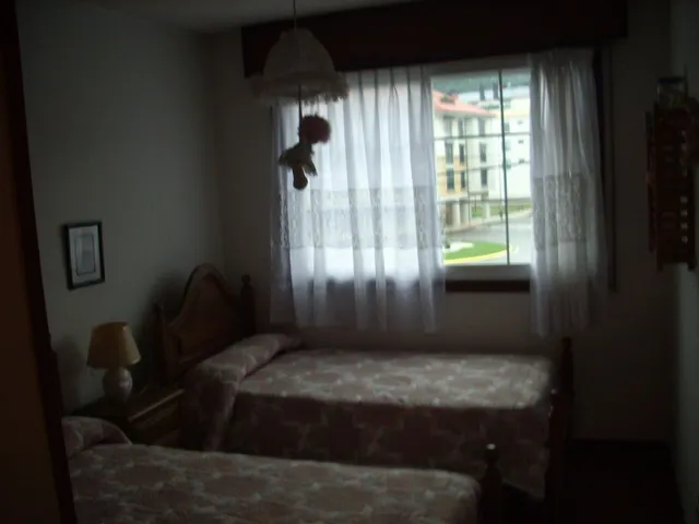 GRAN PROPIEDAD DE 130 M2 CON 4 DORMIT, GARAJE Y TRASTERO - foto 3