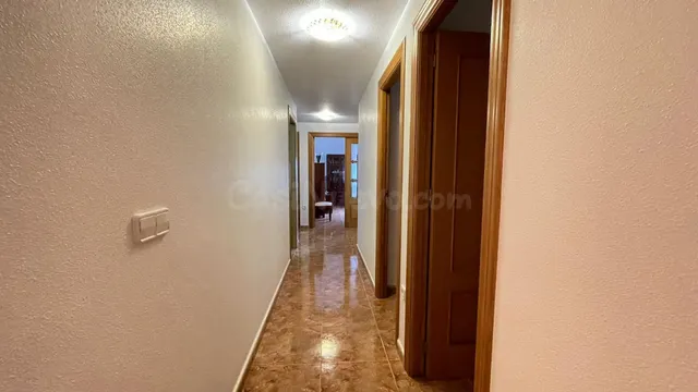PISO EN VENTA EN EL CENTRO DE FUENTE ÁLAMO - foto 3