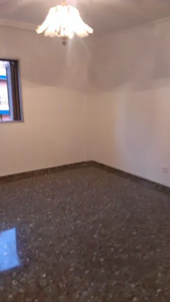 PISO CON GARAJE — 42