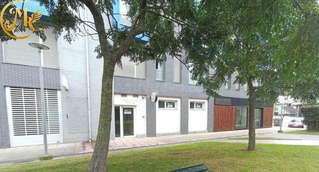 IMPECABLE LOCAL JUNTO AL CORTE INGLÉS A PIE DE CALLE. - foto 3