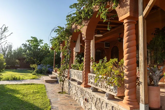 Vive en el campo con todas las comodidades de la ciudad — 14