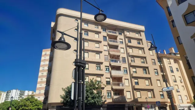 Apartamento 1 habitación 50m² en venta - Centro - foto 4