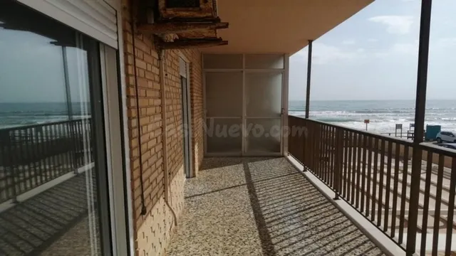 APARTAMENTO PRIMERA LINEA DE PLAYA ARENALES DEL SOL — 2