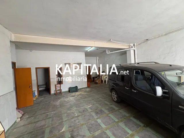 EDIFICIO A LA VENTA EN EL CENTRO DE ENGUERA - foto 3